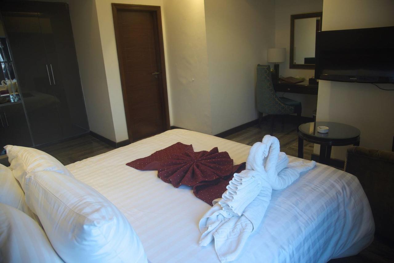 Savoey Hotel Lahore Eksteriør bilde