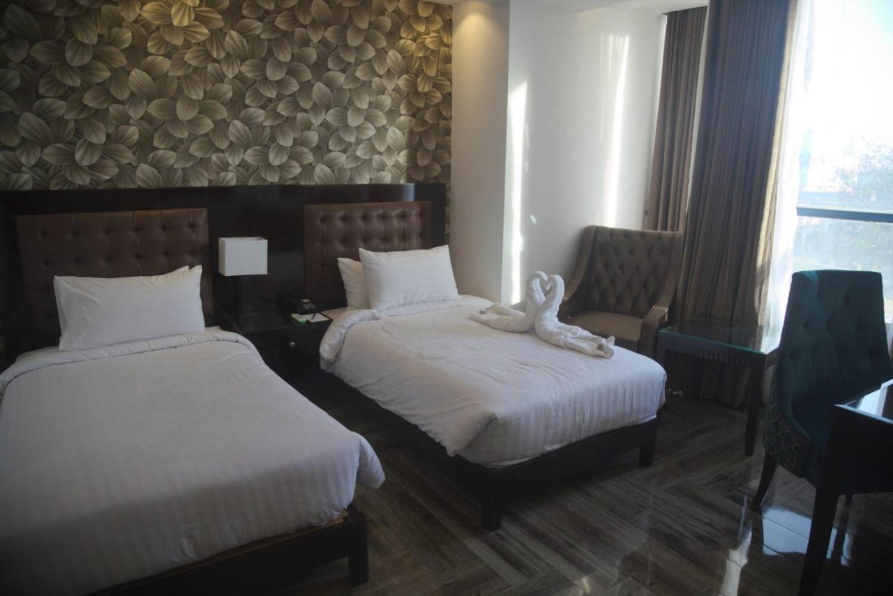 Savoey Hotel Lahore Eksteriør bilde