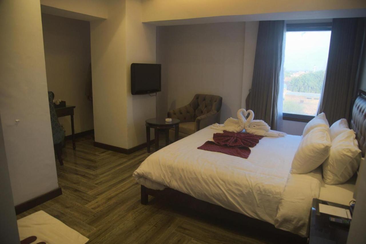 Savoey Hotel Lahore Eksteriør bilde