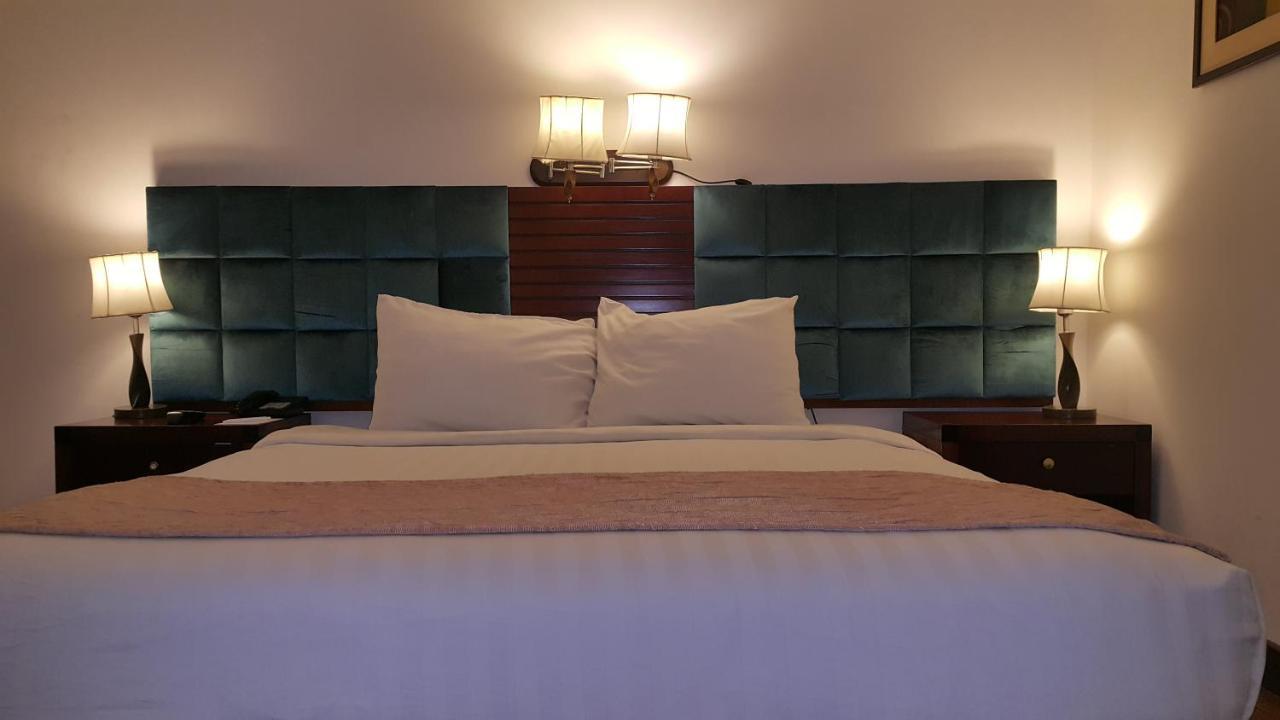 Savoey Hotel Lahore Eksteriør bilde